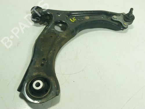 Højre fortil bærearm SEAT IBIZA V (KJ1, KJG) 1.0 TGI (90 hp) 31182407
