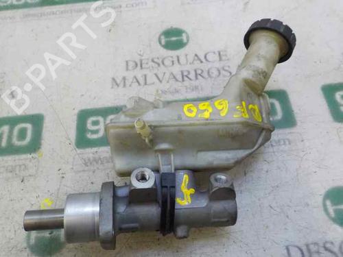 Used Brake master cylinder RENAULT CLIO III (BR0/1, CR0/1) [2005-2014]  6240943