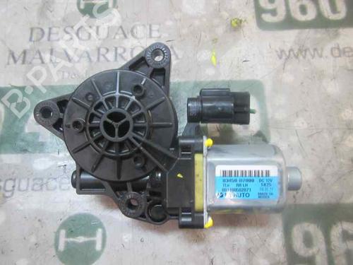 Portierruitmotor linksachter HYUNDAI TUCSON (TL, TLE) 1.7 CRDi (116 hp) 3863205