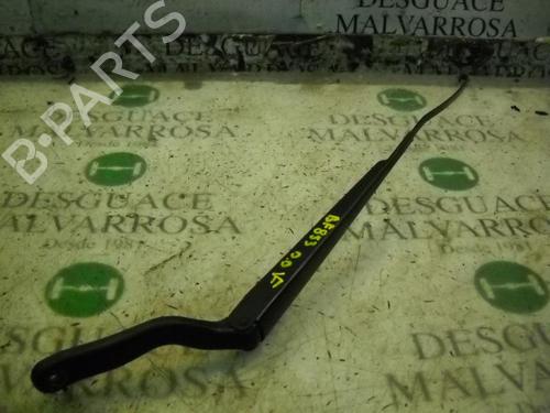 Used Front windshield wiper arm FORD FIESTA V (JH_, JD_) 1.4 16V (80 hp) 3792033