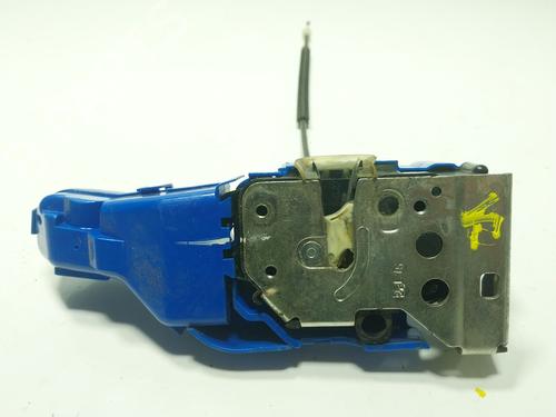 front-left-lock-fiat-500l-351_-352_-2012-30298528 main image