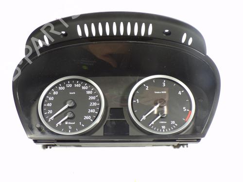 Used Instrument cluster BMW 5 (E60) 525 d (177 hp) 6929298