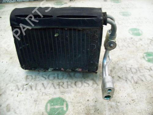Used Air conditioning evaporator Air conditioning evaporator ALFA ROMEO 147 (937_) 2.0 16V T.SPARK (937.AXA1, 937.AXC1, 937.BXC1) (150 hp) 11646278 11646278