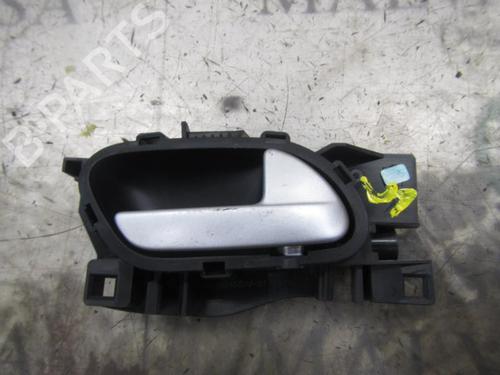 Used Front right interior door handle Front right interior door handle PEUGEOT 207 (WA_, WC_) 1.4 16V (88 hp) 3827615 3827615