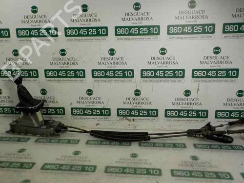 Used Gear lever VW GOLF VI (5K1) 1.6 TDI (105 hp) 7412523