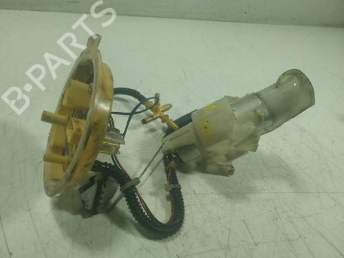 Used Fuel pump BMW 5 (F10) 520 d (163 hp) 17461988