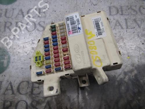 Used Fuse box KIA CARENS III MPV (UN) 2.0 CRDi 140 (140 hp) 4007983