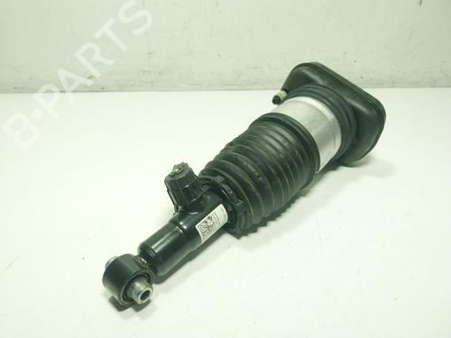 Used Left rear shock absorber BMW X5 (G05, F95) xDrive 40 d Mild-Hybrid (352 hp) 29824071