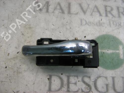 Used Front right interior door handle Front right interior door handle ALFA ROMEO 156 (932_) 2.4 JTD (932B1) (136 hp) 3735648 3735648