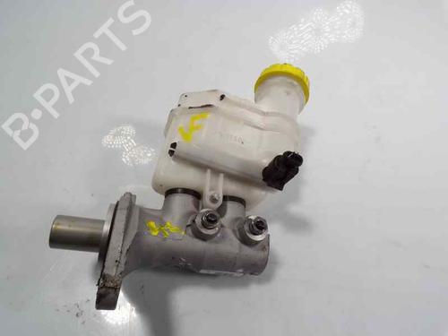 Used Brake master cylinder FIAT 500 (312_) 1.2 (312AXA1A) (69 hp) 6705812