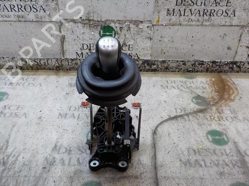 Used Gear lever Gear lever FORD FIESTA V (JH_, JD_) 1.4 TDCi (68 hp) 7891977 7891977