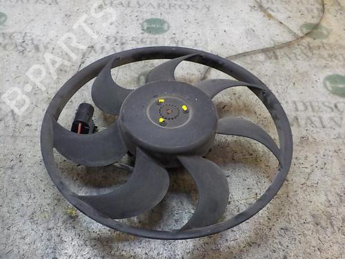Used Radiator fan Radiator fan 3847166 3847166