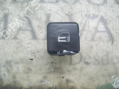 Used Electronic module Electronic module BMW 5 (E39) 523 i (170 hp) 3775761 3775761