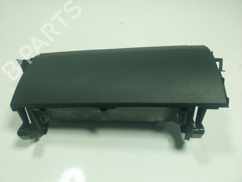 Used Glove box Glove box TOYOTA PRIUS (_W3_) 1.8 Plug-in Hybrid (ZVW30, ZVW35) (136 hp) 17611717 17611717