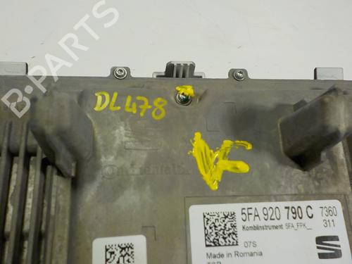 Instrument cluster SEAT LEON Sportstourer (KL8, KLD) 2.0 TDI | BP13810009C47 