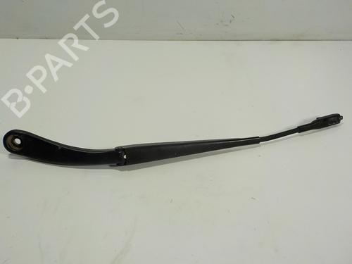 Used Front windshield wiper arm Front windshield wiper arm 11268981 11268981