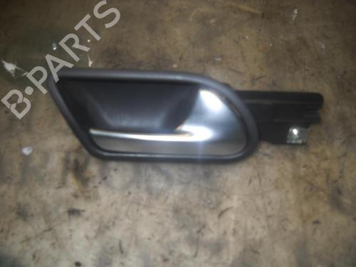 Used Front right interior door handle Front right interior door handle VW GOLF V (1K1) 1.9 TDI (105 hp) 3773187 3773187