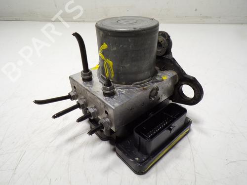 Used ABS pump SKODA KAMIQ (NW4) 1.0 TSI (110 hp) 13614801