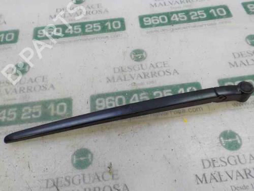 Used Rear windshield wiper arm Rear windshield wiper arm LAND ROVER RANGE ROVER SPORT I (L320) 2.7 D 4x4 (190 hp) 5668382 5668382