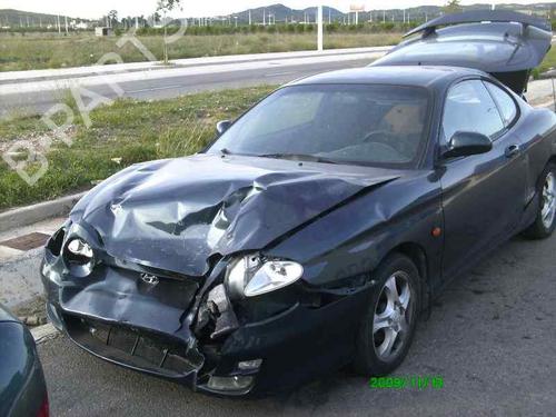 Tailgate lock HYUNDAI COUPE I (RD)  | BP3760852C101 
