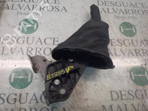 Used Hand brake Hand brake FORD TRANSIT CONNECT (P65_, P70_, P80_) 1.8 TDCi (90 hp) 8770098 8770098