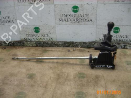 Used Gear lever Gear lever OPEL CORSA C (X01) 1.7 DTI (F08, F68) (75 hp) 7409112 7409112