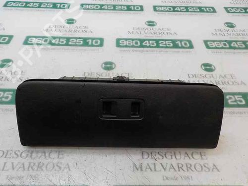 Used Glove box KIA CARNIVAL II (GQ) 2.9 CRDi (144 hp) 3878396
