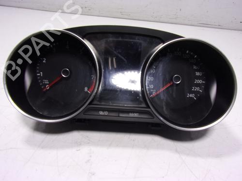 Used Instrument cluster VW POLO V (6R1, 6C1) [2009-2022]  15877487