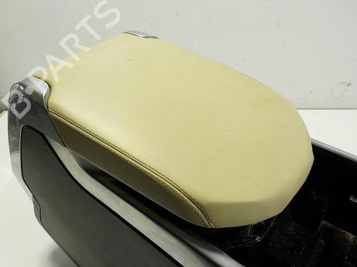 Armrest / Center console LAND ROVER RANGE ROVER SPORT II (L494) 3.0 SDV6 4x4 | BP13627821I20 
