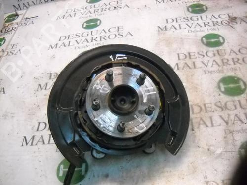 Used Right rear steering knuckle TOYOTA AVENSIS (_T25_) 2.0 D-4D (ADT250_, ADT250R) (126 hp) 3748001
