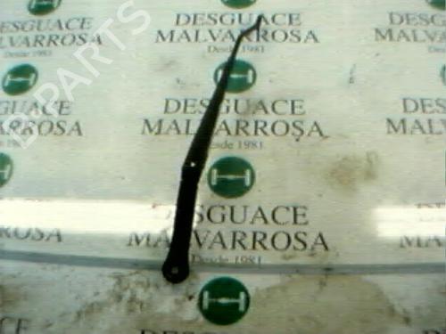 Used Front windshield wiper arm Front windshield wiper arm NISSAN VANETTE CARGO Van (HC 23) [1994-2002] 3765297 3765297