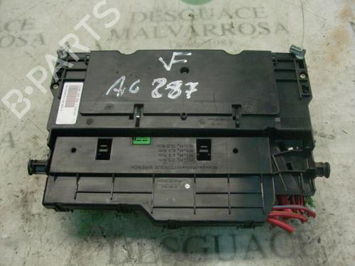Used Fuse box Fuse box BMW 3 (E46) 320 d (150 hp) 3735465 3735465