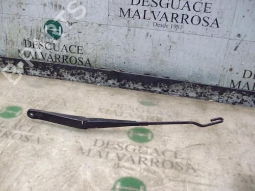 front-wipers-mechanism-fiat-stilo-192_-2001-2002-2003-2004-2005-2006-2007-2008-2009-2010-3758986 main image