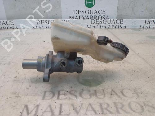 Used Brake master cylinder Brake master cylinder FORD FOCUS III Turnier 1.6 TDCi (115 hp) 3806942 3806942