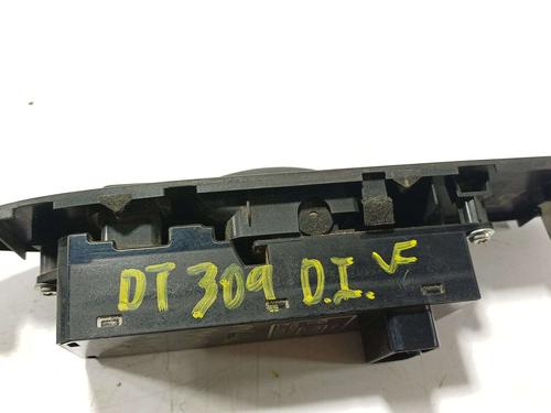 Left front window switch MITSUBISHI PAJERO IV Van (V9_, V8_, V8_V) 3.2 DI-D | BP39074870I27 - Image 3