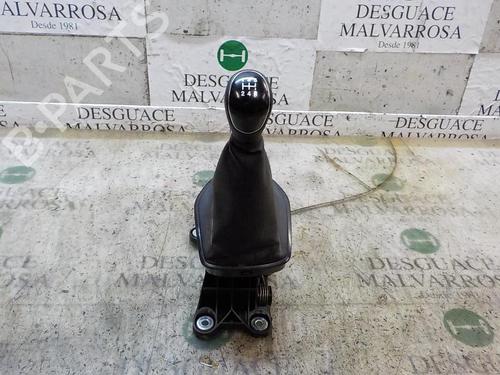 Used Gear lever FORD TOURNEO COURIER B460 MPV [2014-2025]  7411010