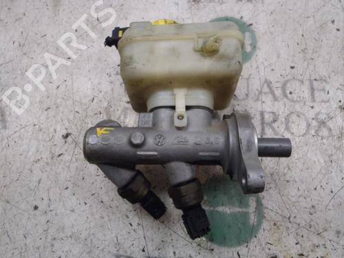 Used Brake master cylinder Brake master cylinder 3817726 3817726