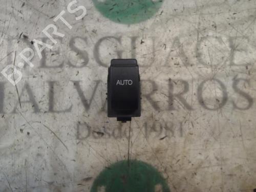 Used Right rear window switch Right rear window switch TOYOTA AVENSIS Saloon (_T25_) 1.8 VVT-i (ZZT251_, ZZT251R) (129 hp) 3812065 3812065