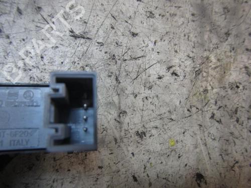 Right front window switch SEAT IBIZA IV SC (6J1, 6P5) 1.2 TSI | BP3840819I26 
