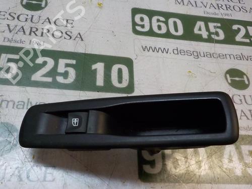 Used Left rear window switch Left rear window switch RENAULT SCÉNIC III (JZ0/1_) 1.5 dCi (106 hp) 3999865 3999865