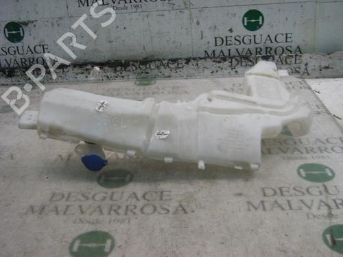 Used Windscreen washer tank FORD FOCUS II (DA_, HCP, DP) 1.6 (100 hp) 7413367