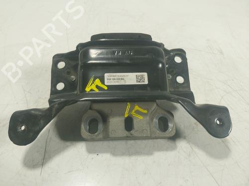 Used Engine mount Engine mount VW GOLF VII (5G1, BQ1, BE1, BE2) 1.6 TDI (115 hp) 18872638 18872638