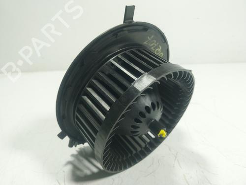 Used Heater blower motor AUDI A3 Sportback (8YA, 8YF) 30 TDI (116 hp) 24738324