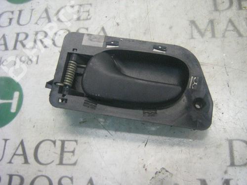 Used Rear left interior door handle Rear left interior door handle RENAULT LAGUNA I (B56_, 556_) 2.0 (B56C/H/N) (113 hp) 3779820 3779820