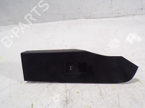 Used Right front window switch Right front window switch TOYOTA AURIS (_E18_) 1.8 Hybrid (ZWE186_, ZWE186R) (136 hp) 8931626 8931626