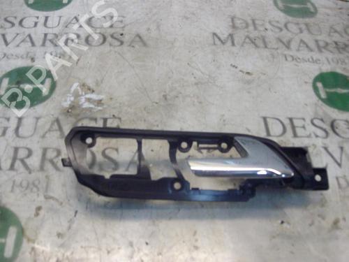 Used Front right interior door handle VW POLO IV (9N_, 9A_) 1.2 (60 hp) 3783313