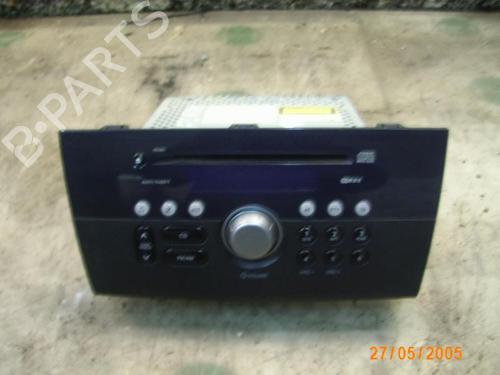 Used Radio Radio SUZUKI SWIFT III (MZ, EZ) 1.3 DDiS (RS413D) (69 hp) 3779397 3779397