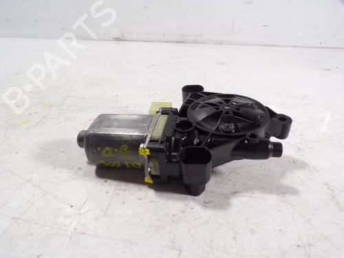 Right front window motor VW GOLF VII (5G1, BQ1, BE1, BE2) 1.6 TDI | BP8493349E20 