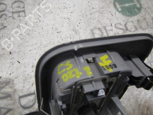 Interior roof light TOYOTA YARIS (_P9_) 1.4 D-4D (NLP90_, NLP90R) | BP7410463I8 