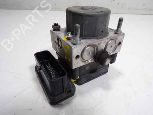 Used ABS pump ABS pump FIAT PANDA (312_, 319_) 1.2 (312PXA1A) (69 hp) 17138686 17138686
